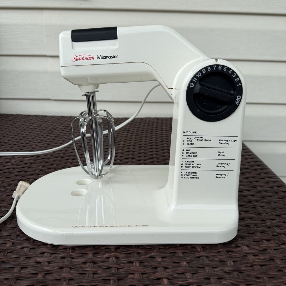 Vintage Sunbeam Mixmaster 12 Speed Stand Mixer Model 01401 Tested Working